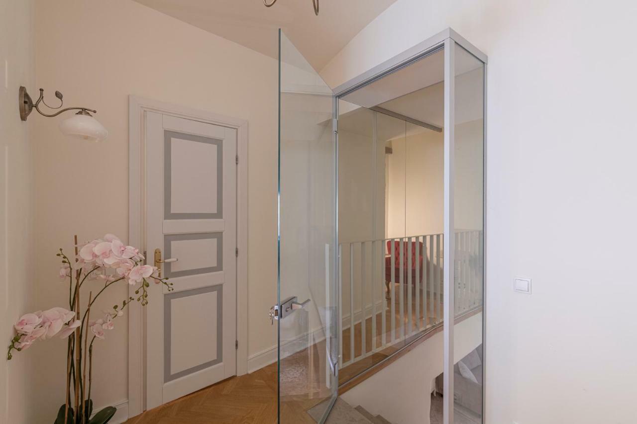 Tallinn Housing 2 Bdr 2 Bathroom With Sauna At Carl Engel Luxury House Kültér fotó