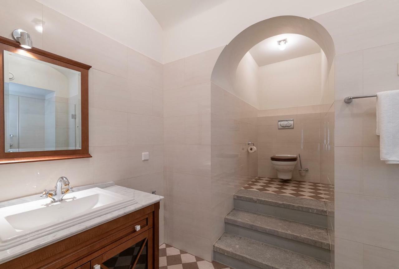 Tallinn Housing 2 Bdr 2 Bathroom With Sauna At Carl Engel Luxury House Kültér fotó